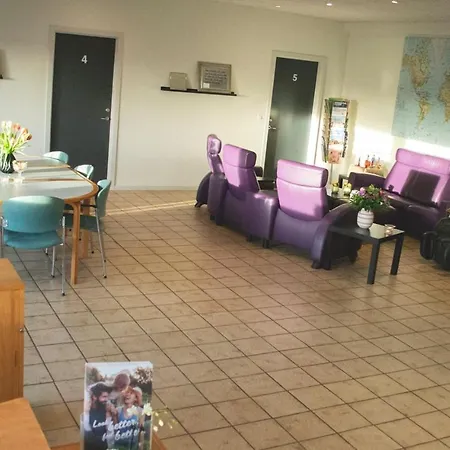 Gording Bed And Breakfast 3*