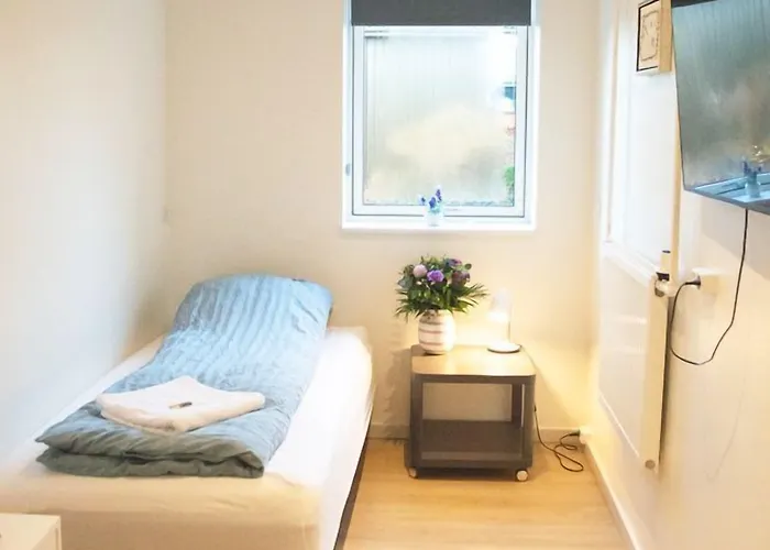فندق مبيت وإفطار Gording Bed And Breakfast 3*