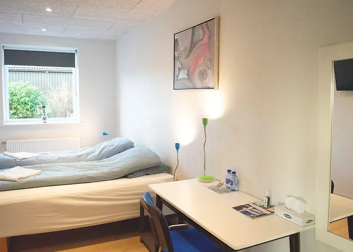 Gording Bed And Breakfast 住宿加早餐酒店 3*